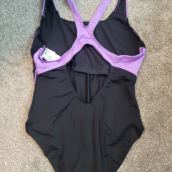 Arena Graphic Plus women's swimsuit size 16-18W - Picture 3 of 3